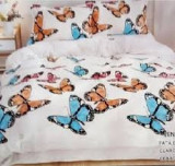 Set lenjerie de pat pufoasa Cocolino - imprimeu Fluturi