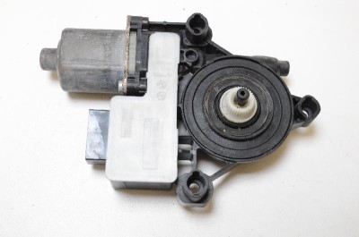 Motor macara geam ușă dreapta spate VW GOLF VII 5G1, BQ1, BE1, BE2 2015 OEM: 5Q0959812 2650183 foto