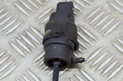 Motor rezervor lichid de parbriz AUDI A6 4G2, C7, 4GC 2012 OEM: 8K5955647 | 15226795 foto