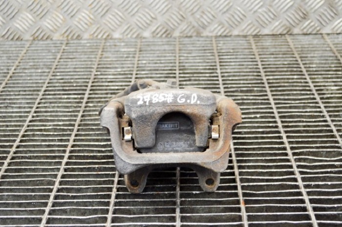 Etrier de fr&acirc;nă dreapta spate AUDI Q3 8U 2016 OEM: 32355462 11521514