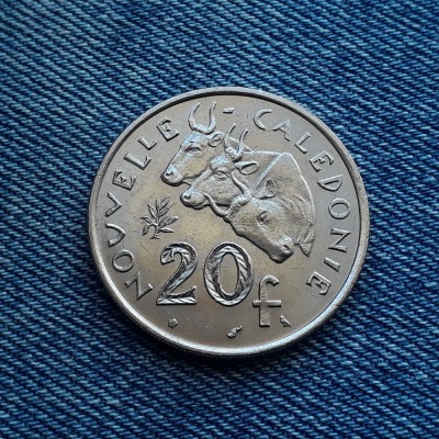 3g - 20 Francs 1972 Noua Caledonie / primul an de batere / Nouvelle Caledonie foto