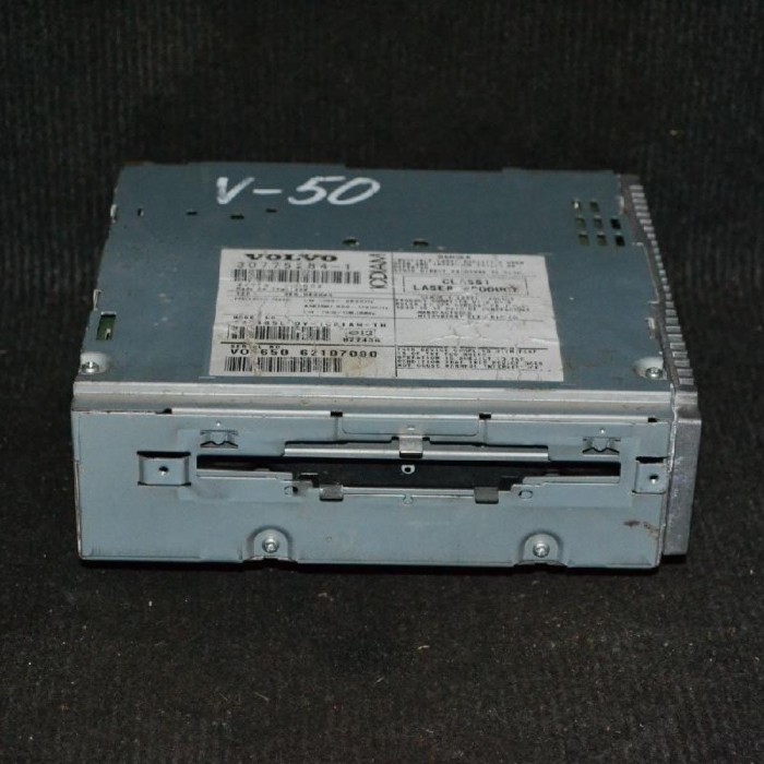 Unitate radio CD VOLVO V50 MW 2006 OEM: 30775284 1728226