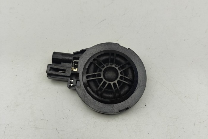 Difuzor ușă st&acirc;nga față AUDI Q5 FY 2020 OEM: 80A035399B | 31693678