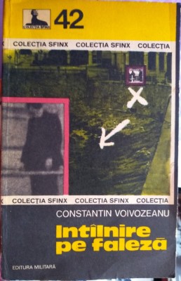 &amp;Icirc;nt&amp;acirc;lnire pe faleză foto