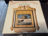 Vinil - PROMO - LP &quot;Japan Press&quot; VARIOUS - CHRISTMAS TIME&#039;S COMING (VG+)