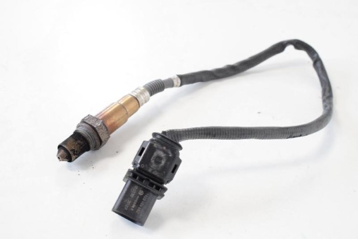 Sonda lambda BMW X3 F25 2014 OEM: 77938250281004028 10027428