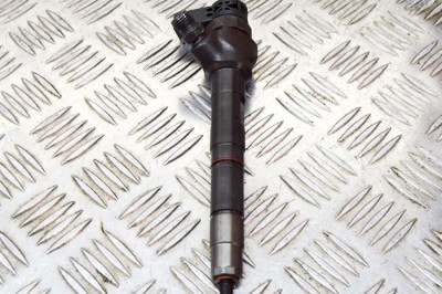 Injector de combustibil VW GOLF VII Variant BA5, BV5 2013 OEM: 04L130277AJ,0445110477 | 12081559 foto