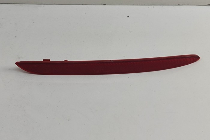 Reflector bara de protecție dreapta spate MERCEDES-BENZ C S206 2024 OEM: A0998208800 30456045