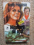 Niculae Franculescu - Aligatorii de otel