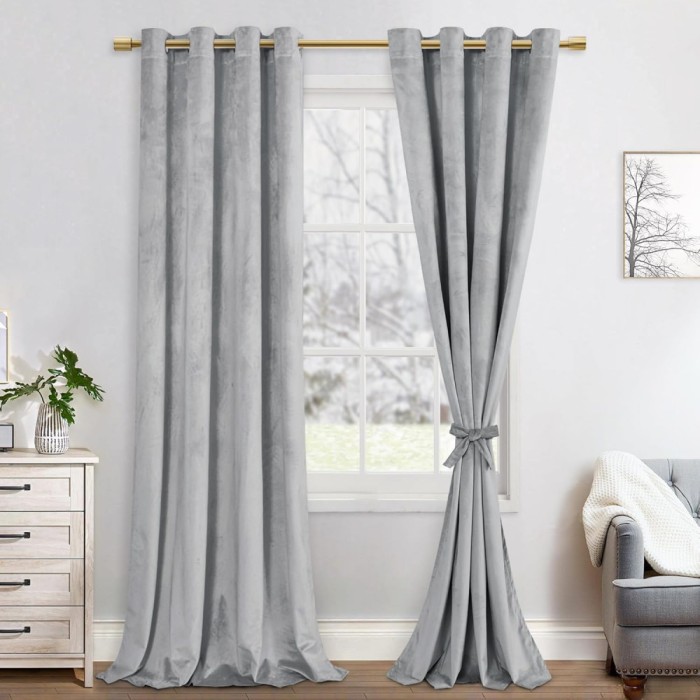 Set doua draperii catifea blackout, gri deschis