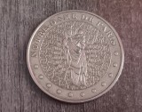 D12 26 - Medalie amintire - Notre-Dame de Paris - 2003