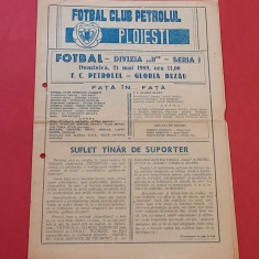 Program meci fotbal PETROLUL PLOIESTI - GLORIA BUZAU (21.05.1989)