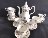 Set - ceai / cafea - portelan Englezesc - Royal Albert - Sweet Violets - 6 pers