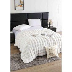 Patura pufoasa Royal Fluffy PP017