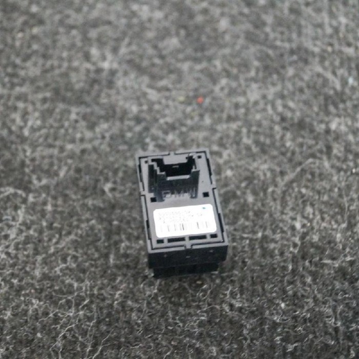 Buton geam ușă dreapta spate BMW X3 F25 2014 OEM: 9303595 2470869
