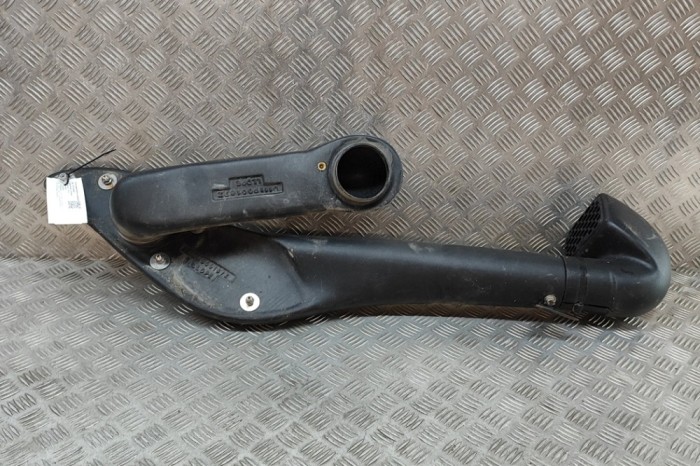 Tub de admisie aer TOYOTA HILUX VII Pick-up _N1_, _N2_, _N3_ 2008 OEM: 0111P00187Z 21869406