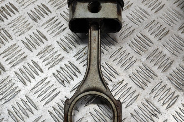 Piston AUDI A6 4F2, C6 2007 OEM: 06E198401C 23115896