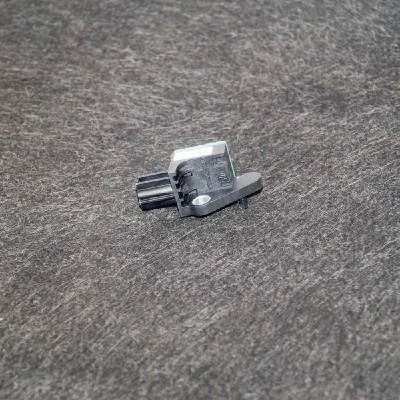 Senzor de impact dreapta față VW PASSAT B7 362 2014 OEM: 5N0959351B 1666362 foto