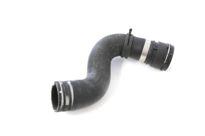 Furtun radiator răcire st&acirc;nga AUDI A4 Avant 8K5, B8 2014 OEM: 8K0121101P 11346518