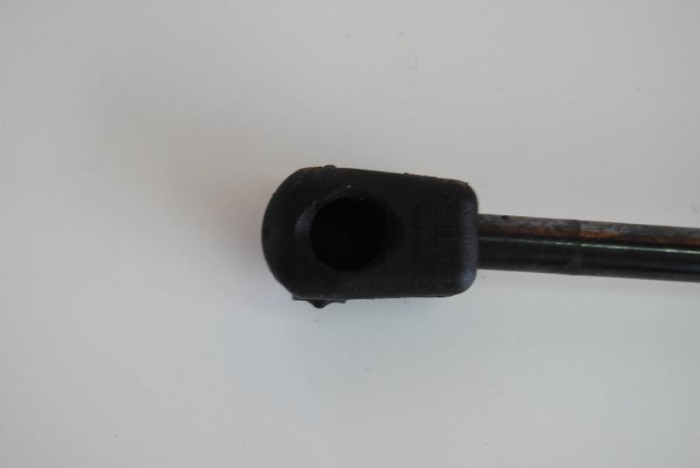 Amortizor capota dreapta față JAGUAR XJ X350 2006 OEM: 2W93-16C826-AB 1519143