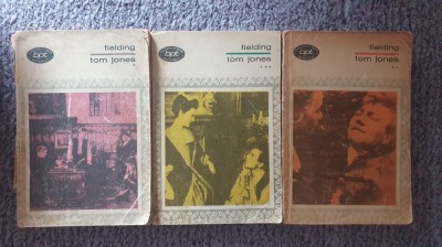 Tom Jones, Fielding, 3 volume, BPT 1969, stare buna foto