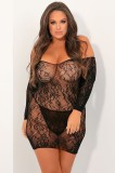 Rochie sexy din dantela elastica cu motive florale, decolteu pe umeri si maneci