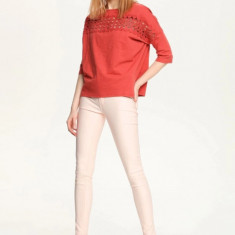 Pantaloni elastici skinny roz cu aspect sidefat, 42