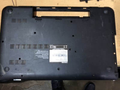 Bottomcase Toshiba Satellite C70-B, A182 foto