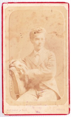 AMS @- FOTOGRAFIE CDV - LACOMBE &amp;amp; FILS GENEVA, tanar din Dumbraveni - Suceava la studii in Geneva foto