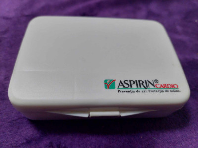 Trusa medicala/sanitara vintage de buzunar-ASPIRIN Cardio-Preventia de azi-Prote foto