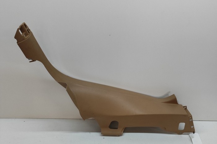 Ornament scaun dreapta spate PORSCHE MACAN 95B 2014 OEM: 95B867768D,95B.867.768.D | 26831389