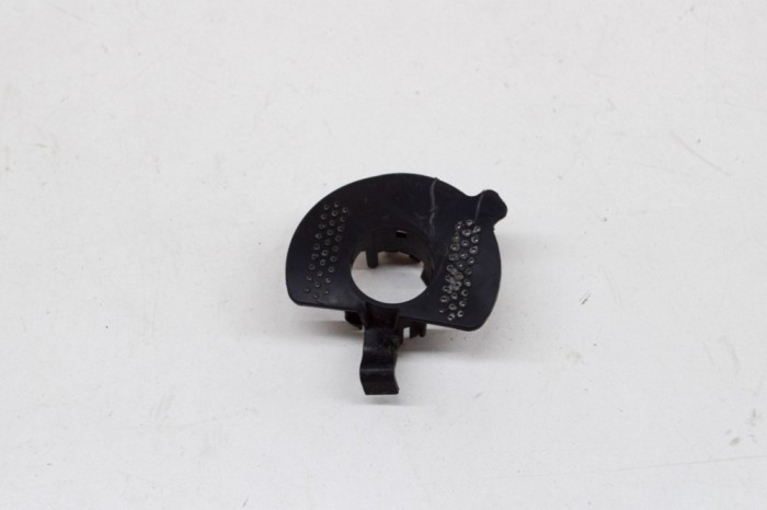 Suport senzor de parcare TESLA MODEL 3 2021 OEM: 1088446-00-B 14171596
