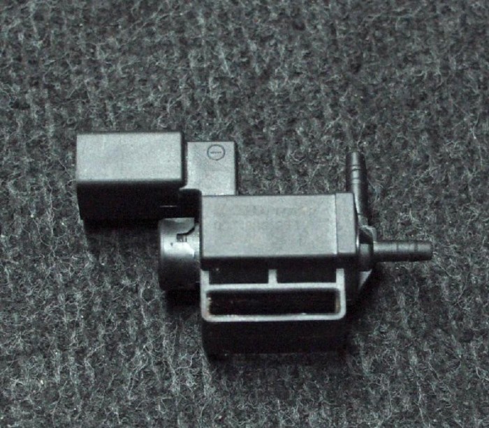 Supapa solenoid AUDI A4 8K2, B8 2014 OEM: 037906283C 2231003