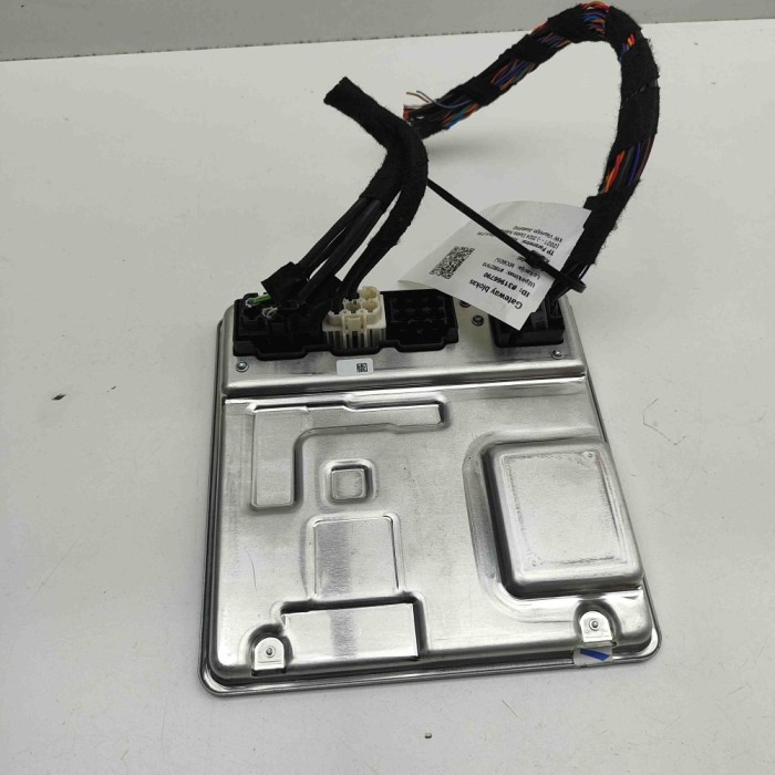 Unitate de control Gateway AUDI Q4 Sportback F4N 2024 OEM: 1EE937012D,1EE937012 31966790