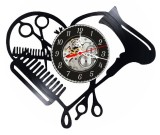 Ceas de perete decorativ realizat din disc de vinil, Model Inima Hair Salon, Foarfece, Uscator de Par si Pieptene, Negru Premium, 30 cm