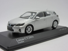 Macheta Lexus CT200h Minichamps 1:43 foto