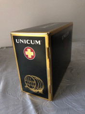 Pachet lichior ZWACK Unicum 40% vol., 0,7 l cu 2 pahare foto