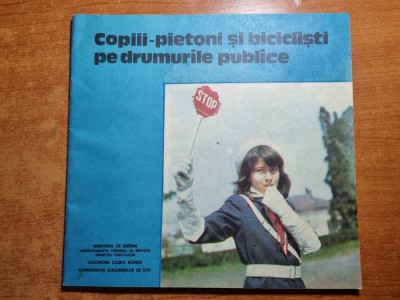 copii pietoni si biciclisti pe drumurile publice - anii &amp;#039;80 foto