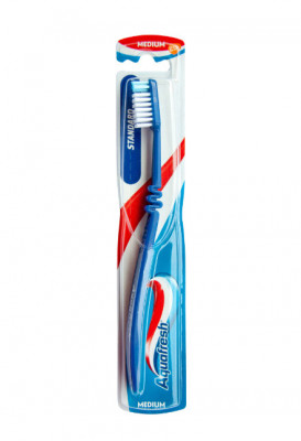 Periuta de dinti Aquafresh Standard Medium foto