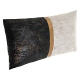 Pernă decorativă dreptunghiulară, 50x30 cm, neagră cu model auriu, CMCLASS