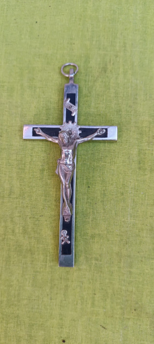 Vechi pandativ crucifix, alama argintata inceput de secol 20