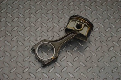 Piston PORSCHE 911 991 2017 OEM: 400A4464 foto