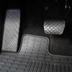 Covorase auto cauciuc Dacia Duster (2010-2017) 101097 foto
