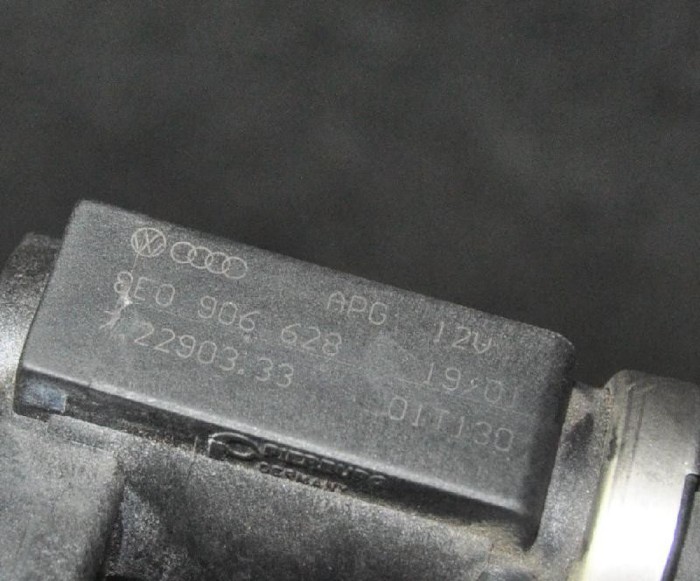 Supapa solenoid AUDI A4 8E2, B6 2004 OEM: 8E0906628 2007385