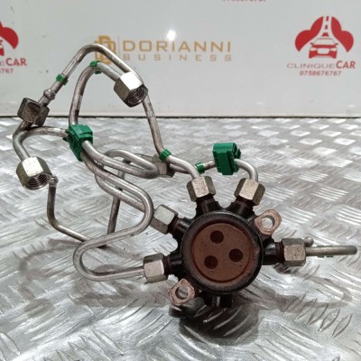 Rampa injectoare Dacia Renault Nissan 1.5D foto