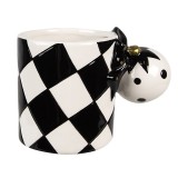 Cumpara ieftin Cana Craciun ceramica alba neagra 13x8x9 cm, 350 ml