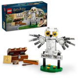 LEGO&reg; Harry Potter&trade; - Hedwig&trade; pe privet drive nr. 4 76425, 337 piese