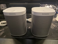 Kit 2 x Boxe Sonos Play:1 &ndash; sunet premium, excelente pentru sistem multiroom