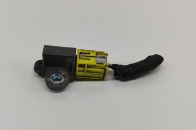 Senzor de impact st&amp;acirc;nga spate NISSAN QASHQAI II J11, J11_ 2017 OEM: 98581-3RA0A 28255791 foto
