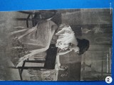 distinsa doamna in tinuta , fotografie de epoca , anii 1900 ,REGALITATE ROMANIA , tip carte postala